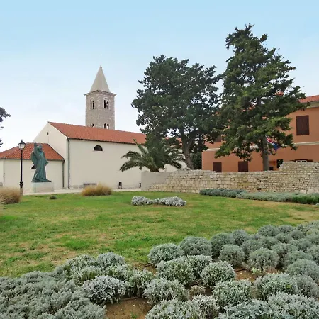 Apartman Jadran-2 By Interhome