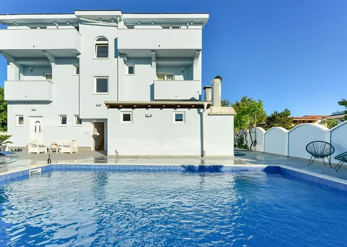 Jadran-2 By Interhome Apartman Nin