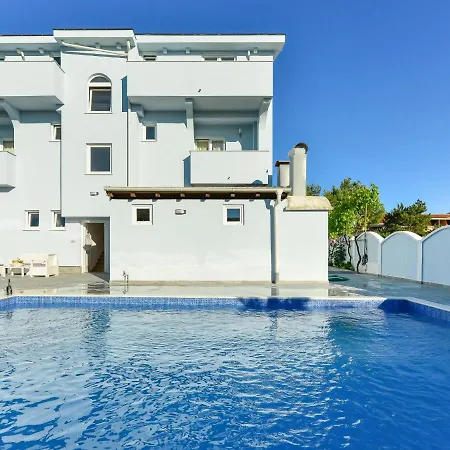 Jadran-2 By Interhome Appartement Nin